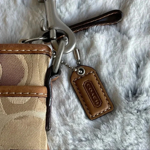 COACH OPTIC SIGNATURE SWINGPACK CROSSBODY  SHOULDER BAG - Picture 9 of 16